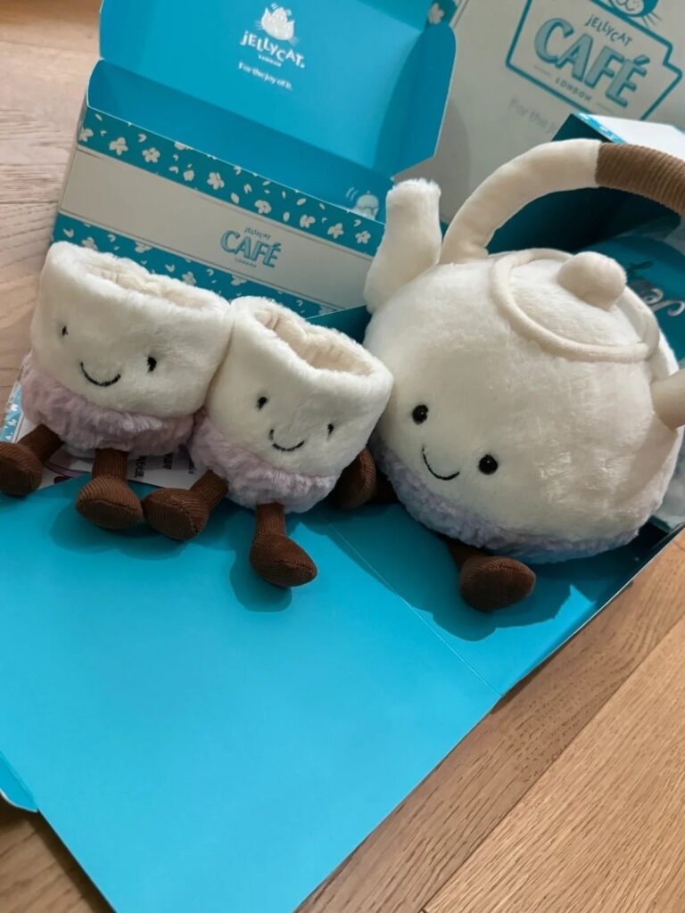 Image #1 from Elaine Wood