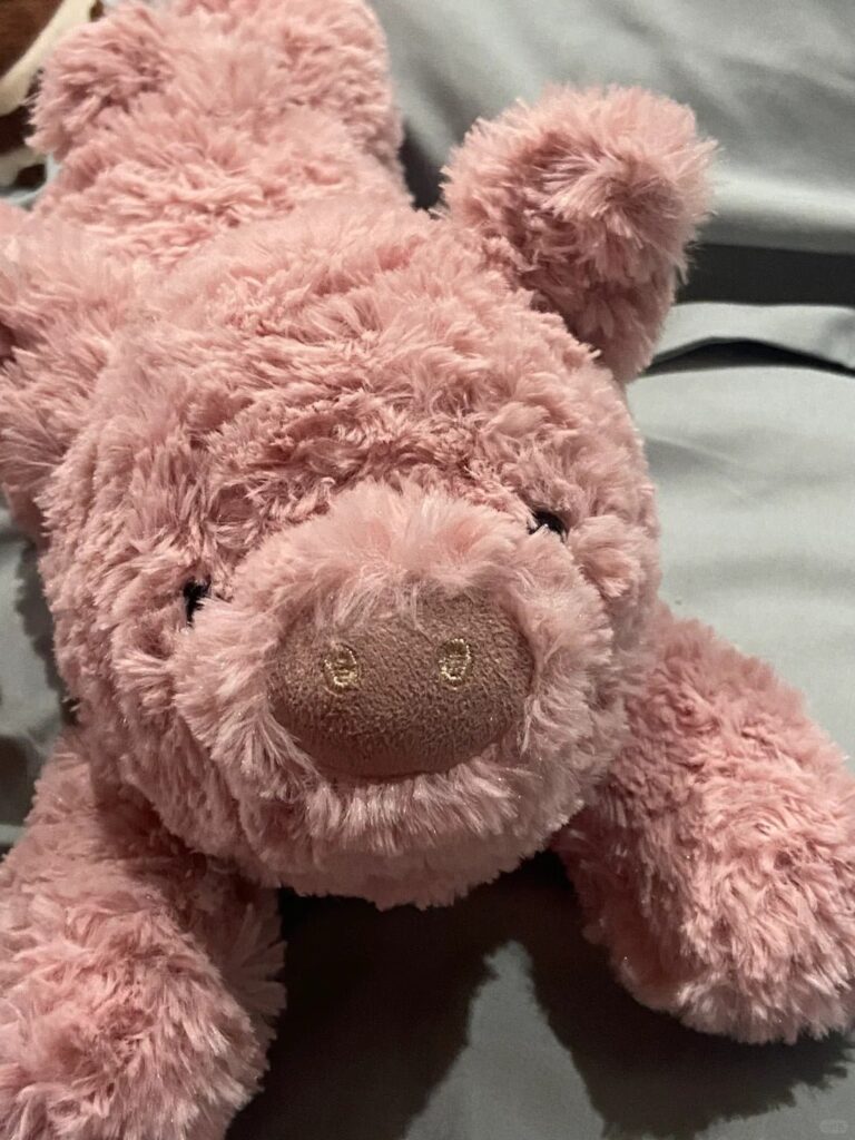 Image #1 from Ivana Ortega